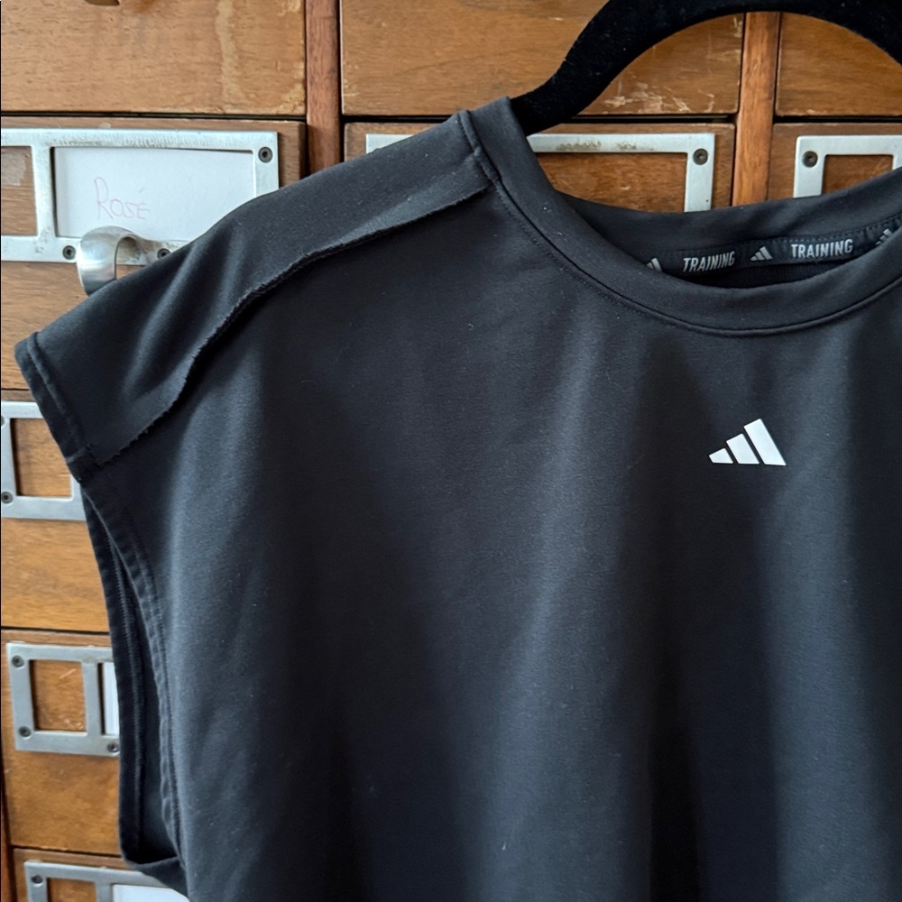 adidas Womens Power AEROREADY Crop Sleeveless Tee Size Large - Picture 6 of 11